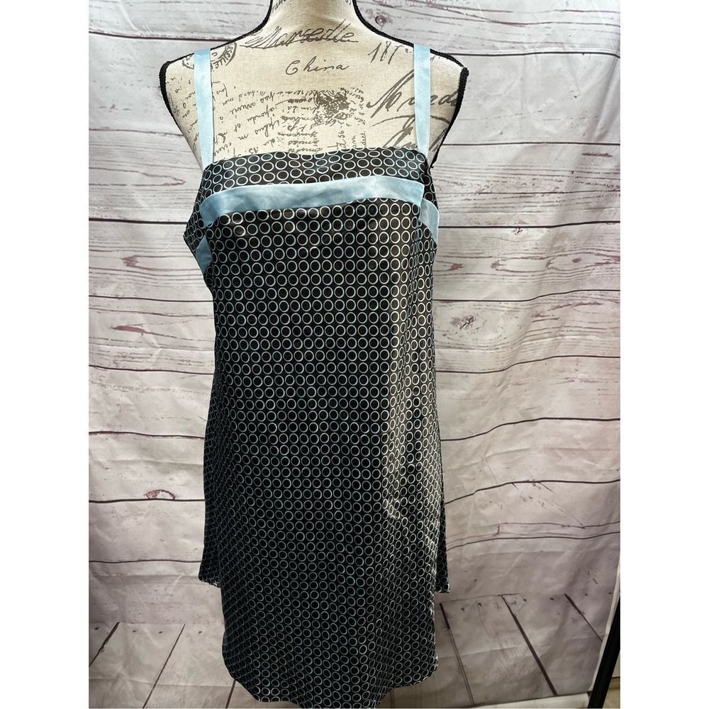 Jones of‎ New York large brown spaghetti strap top with blue circles - 2153